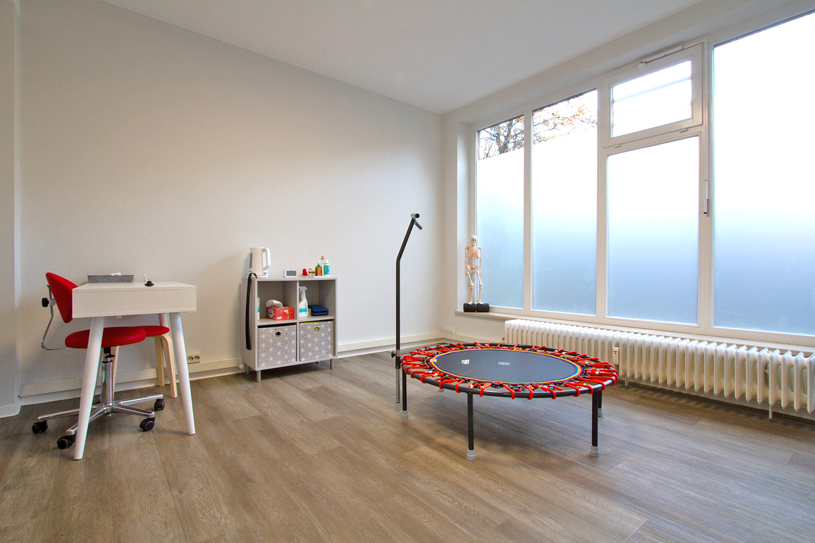 Physiotherapie Praxis Behandlungsraum Ansicht 2